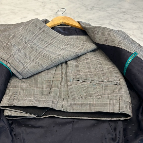 Paul Smith Light Grey Windowpane Suit - Size 36 - Picture 6 of 7